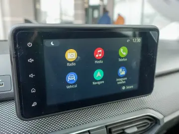 DACIA LOGAN TCE 90 MT