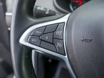 DACIA LOGAN TCE 90 MT