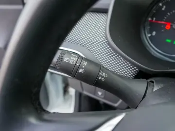 DACIA LOGAN TCE 90 MT