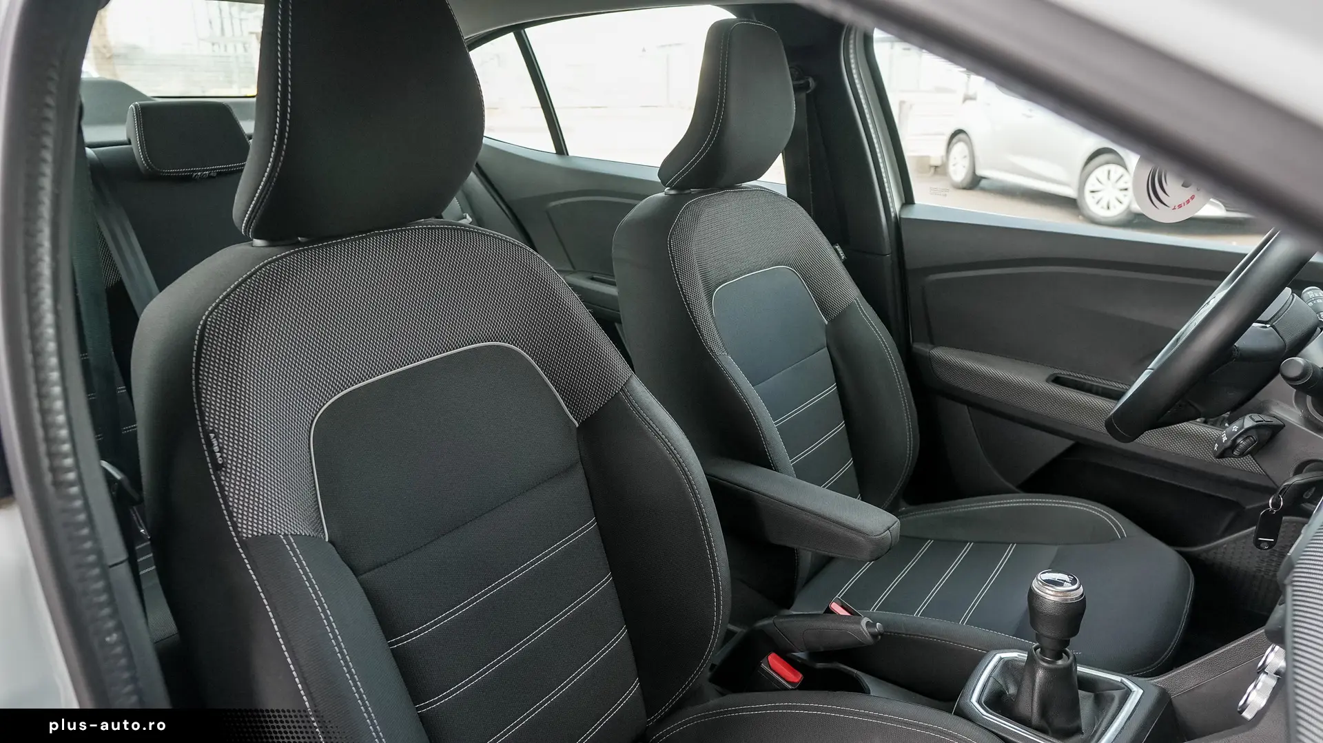 DACIA LOGAN TCE 90 MT