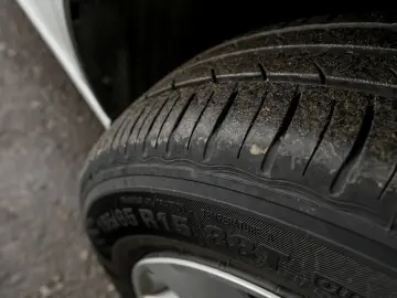 DACIA LOGAN TCE 90 MT