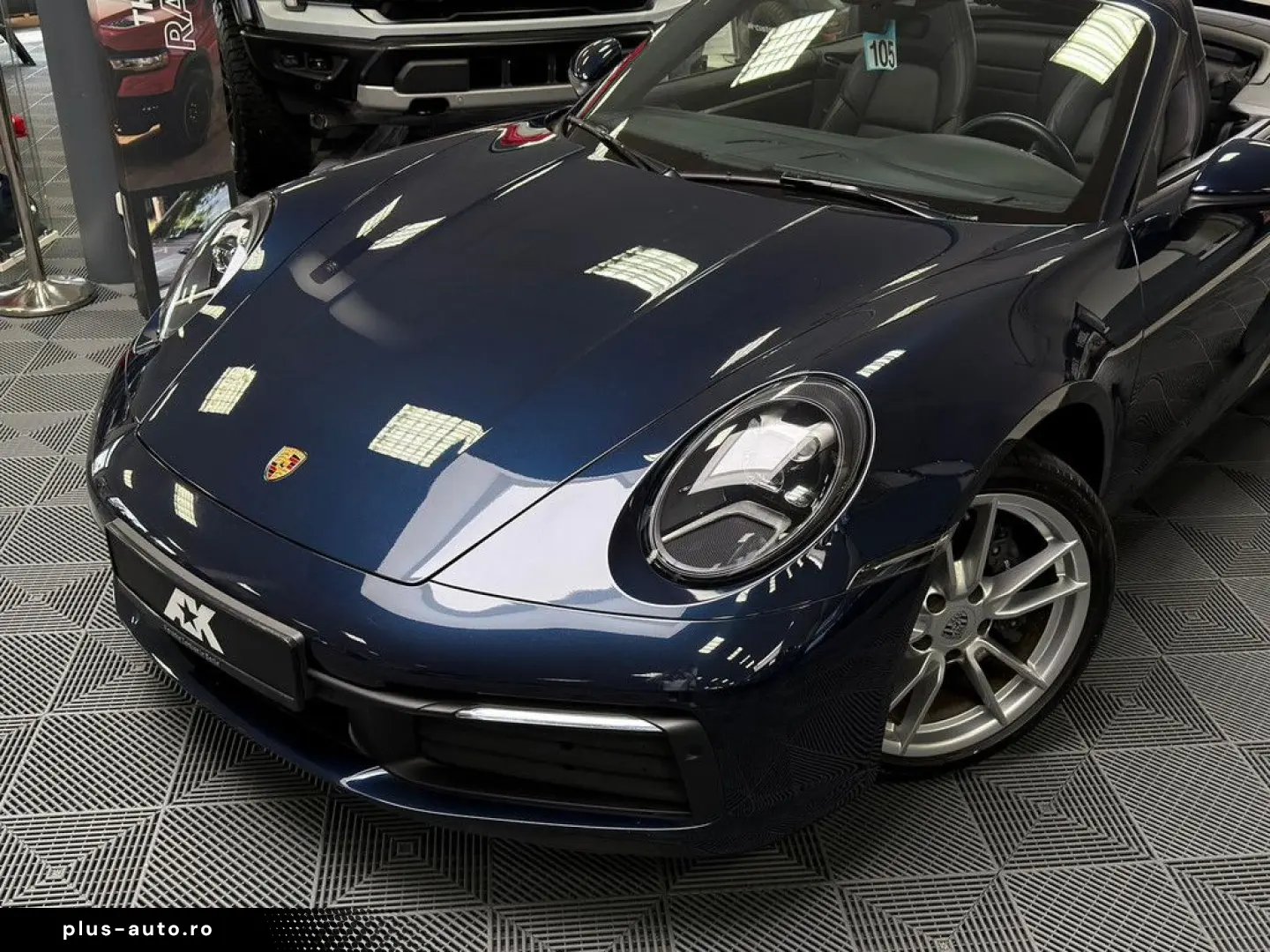 PORSCHE 992 Carrera Cabriolet Sitzklima BOSE PASM Servic