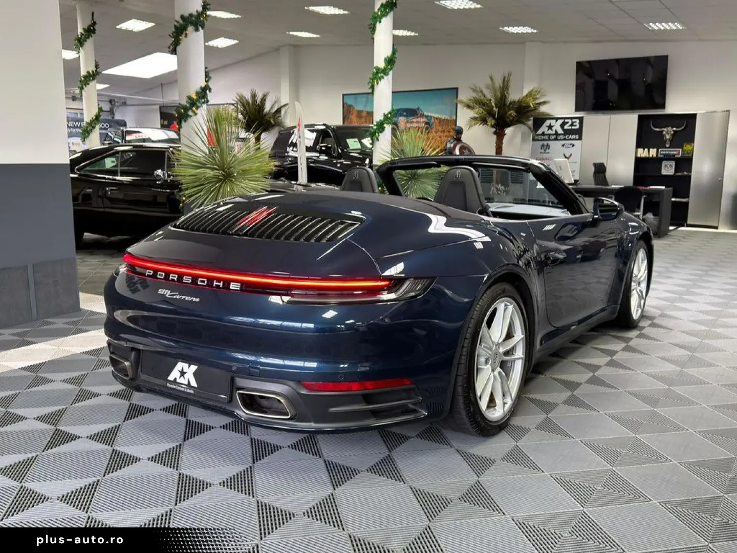 PORSCHE 992 Carrera Cabriolet Sitzklima BOSE PASM Servic