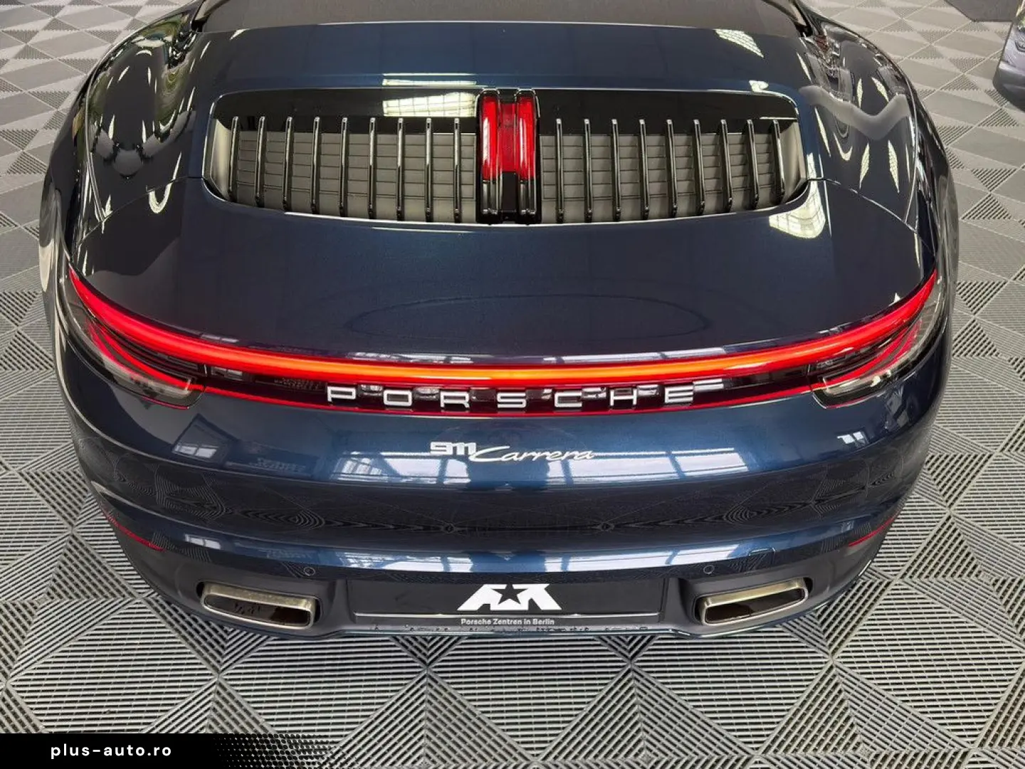 PORSCHE 992 Carrera Cabriolet Sitzklima BOSE PASM Servic