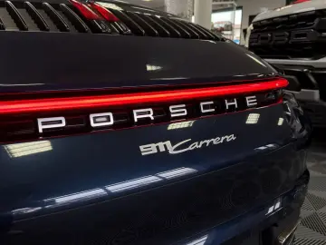 PORSCHE 992 Carrera Cabriolet Sitzklima BOSE PASM Servic