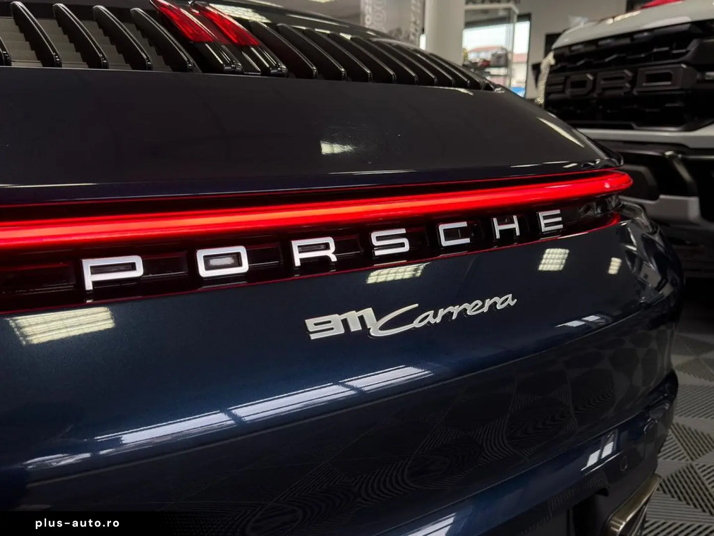PORSCHE 992 Carrera Cabriolet Sitzklima BOSE PASM Servic