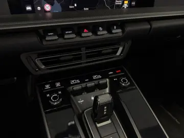 PORSCHE 992 Carrera Cabriolet Sitzklima BOSE PASM Servic