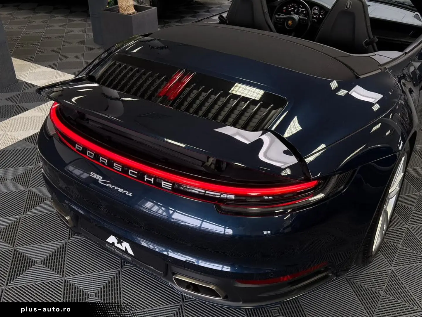 PORSCHE 992 Carrera Cabriolet Sitzklima BOSE PASM Servic
