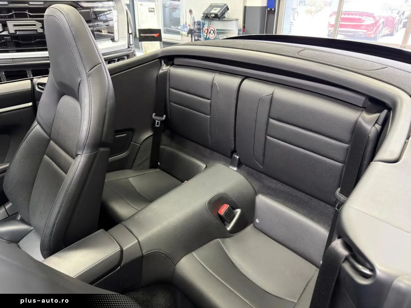 PORSCHE 992 Carrera Cabriolet Sitzklima BOSE PASM Servic