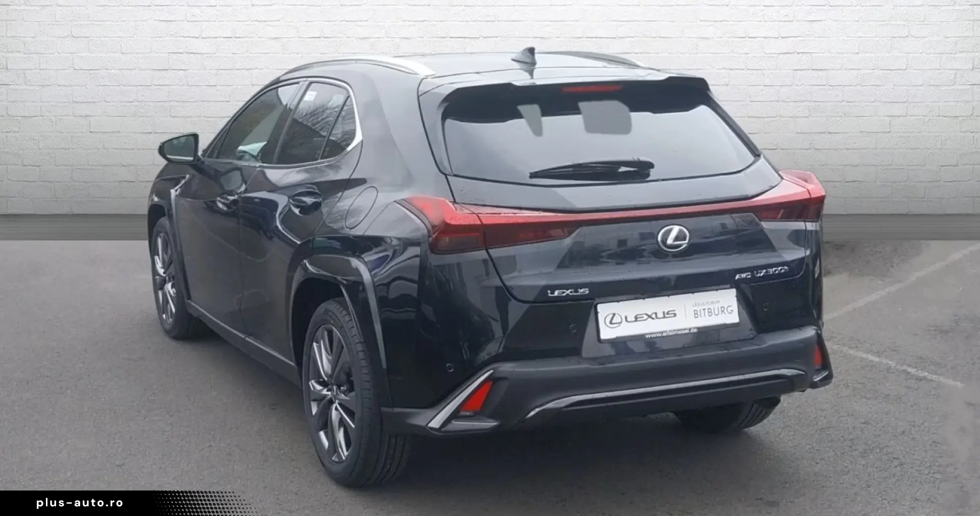 Lexus UX 300h F-Sport 4x4