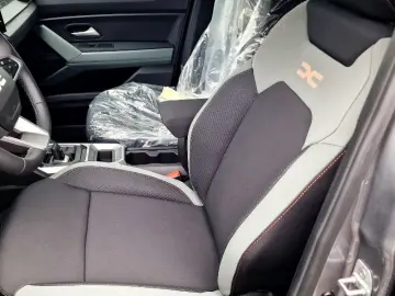 DACIA DUSTER 1.6 HEV 140 Extreme