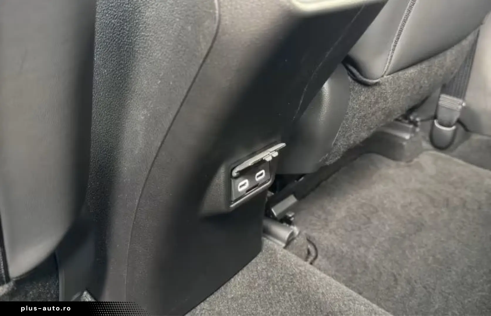 Lexus UX 300h F-Sport Navi LED ACC AWD 4x4