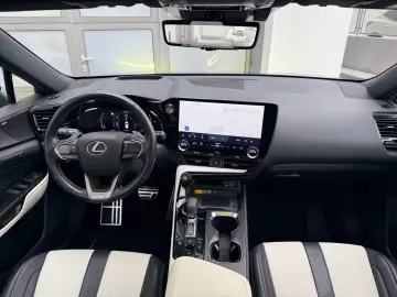 LEXUS NX 350h E-Four F-Sport   Panoramadach   Winterrä