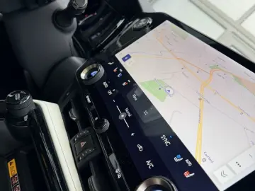 LEXUS NX 350h E-Four F-Sport   Panoramadach   Winterrä