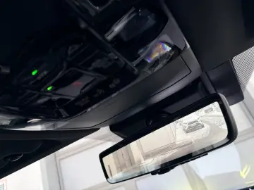 LEXUS NX 350h E-Four F-Sport   Panoramadach   Winterrä