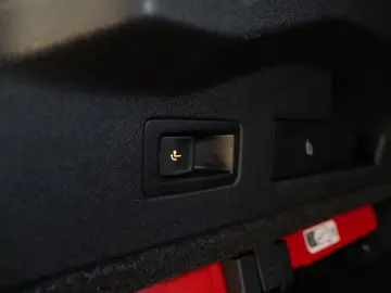 Volkswagen ID.7Pro AHK Wärmepumpe Matrix HuD 36