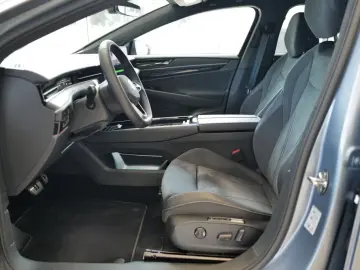 Volkswagen ID.7Pro AHK Wärmepumpe Matrix HuD 36