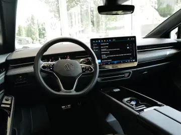 Volkswagen ID.7Pro AHK Wärmepumpe Matrix HuD 36