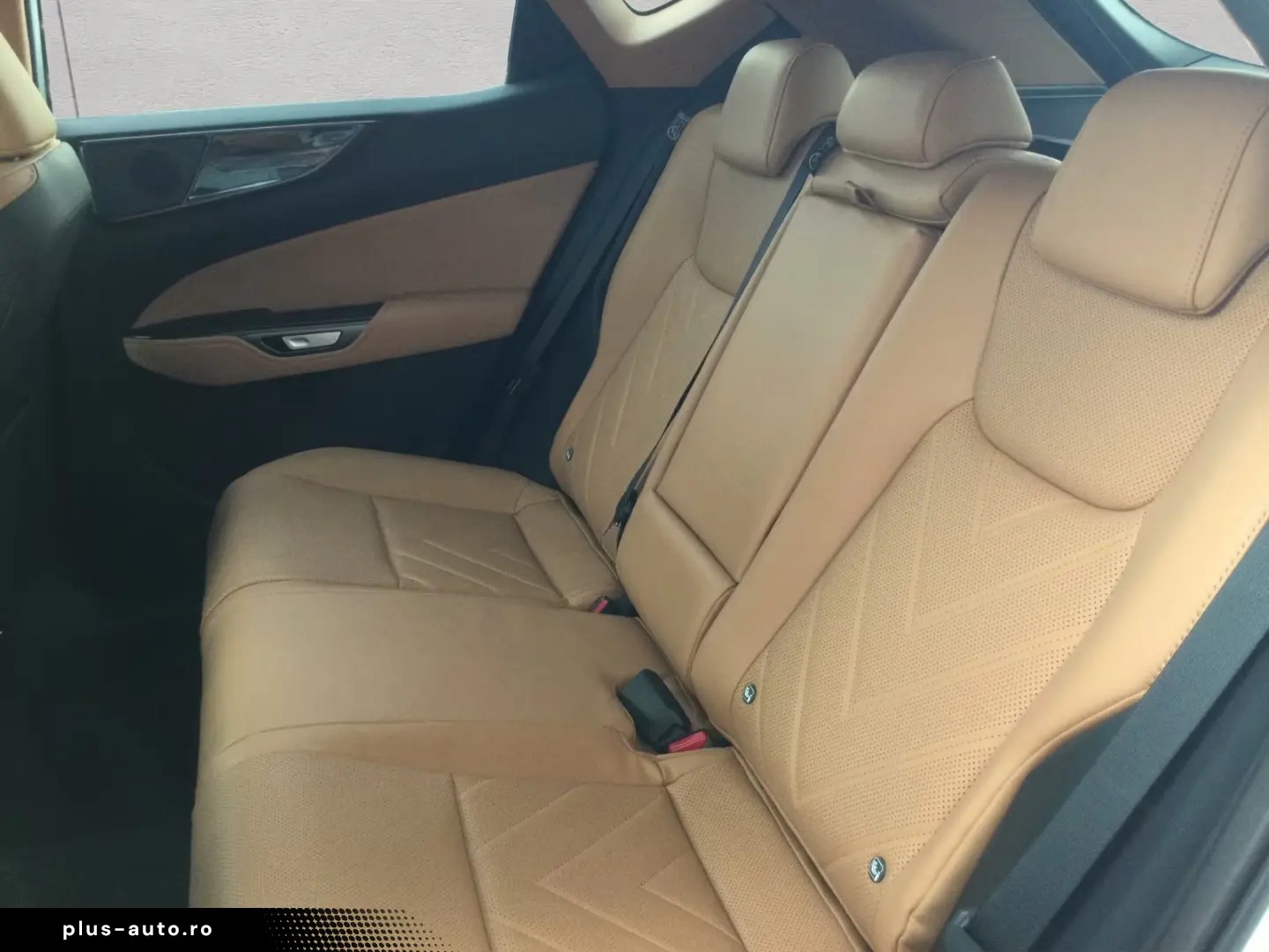 Lexus NX 350hNX350h 4x4 Executive Alle Extras Modell2