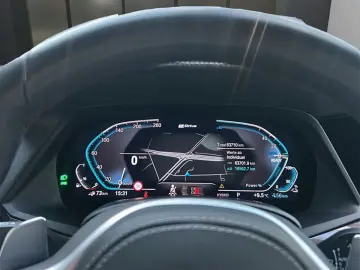 BMW X5 xDrive45e M-SPORT HYBRID LED HUD PANO 20