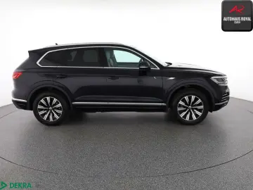 VW Touareg 3.0 eHybrid 4M 360GRAD ACC MATRIX 1.HAND