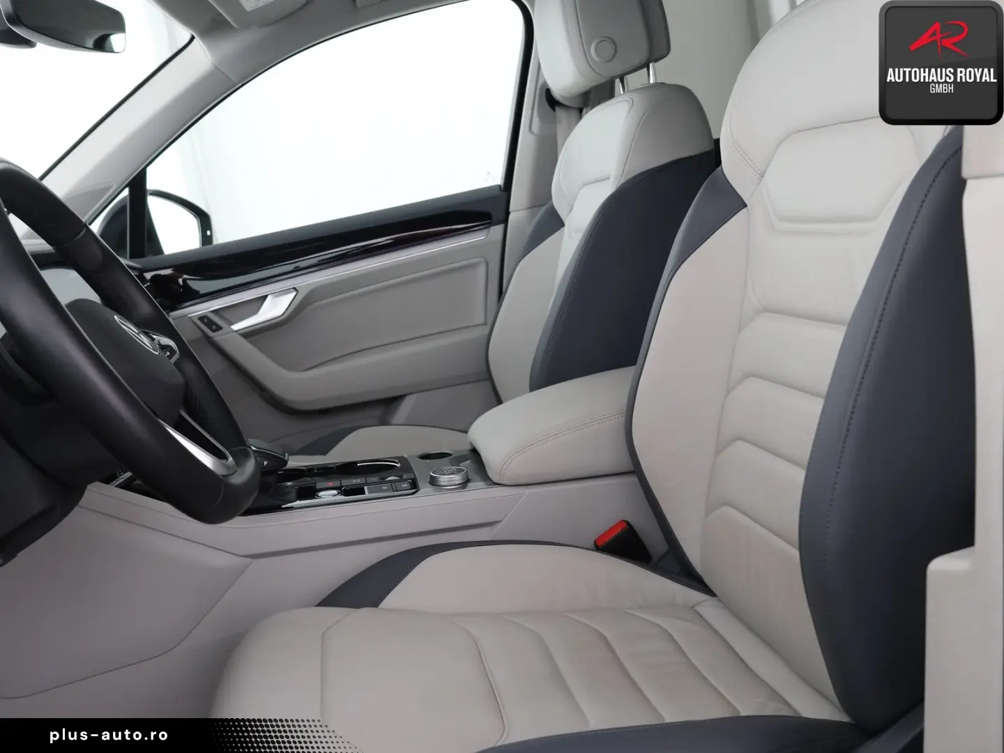 VW Touareg 3.0 eHybrid 4M 360GRAD ACC MATRIX 1.HAND