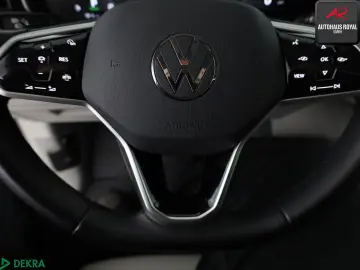 VW Touareg 3.0 eHybrid 4M 360GRAD ACC MATRIX 1.HAND