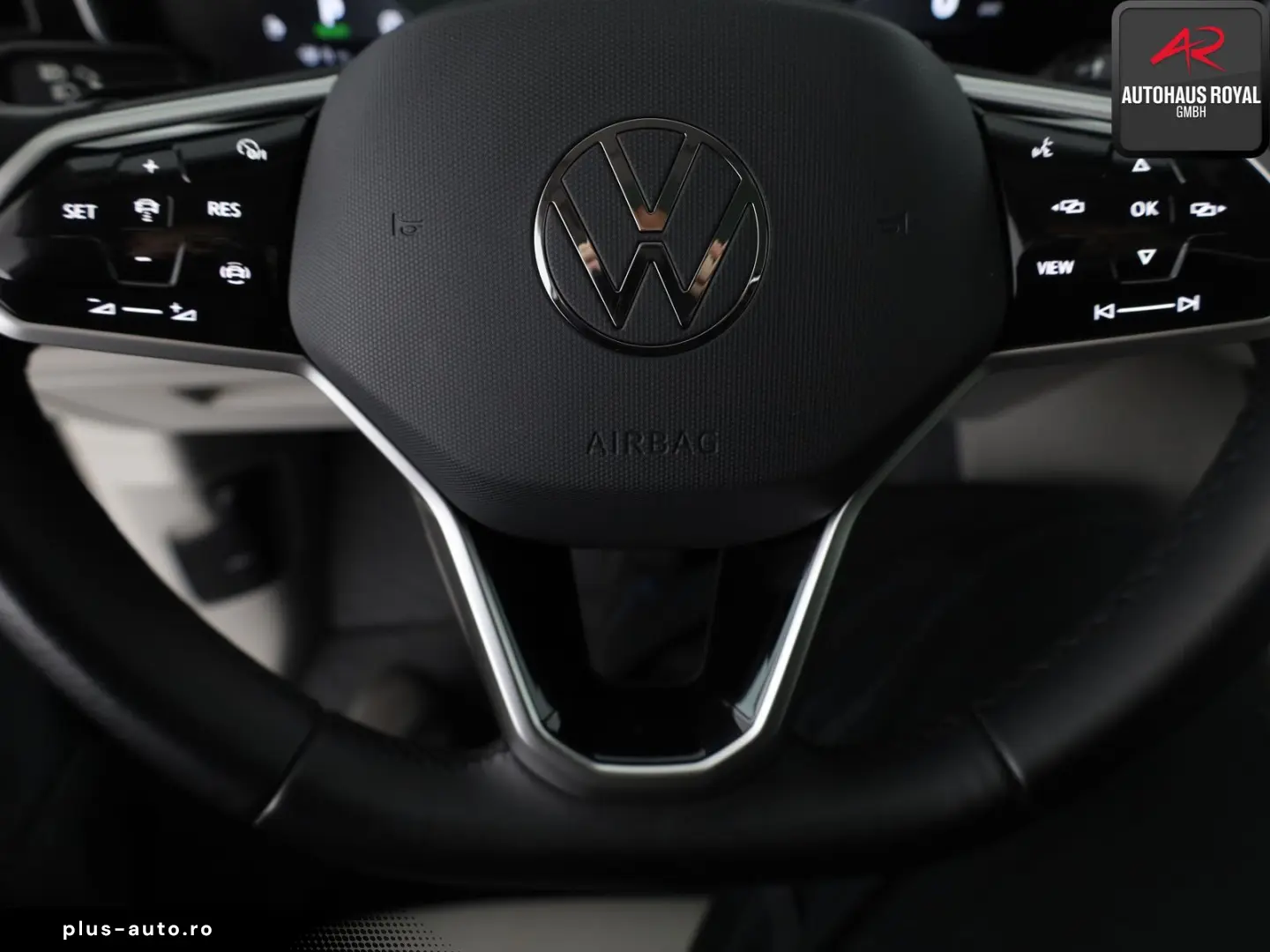 VW Touareg 3.0 eHybrid 4M 360GRAD ACC MATRIX 1.HAND