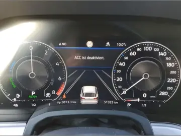 VW Touareg 3.0 V6 e-Hybr Eleg     AZN-Förderung