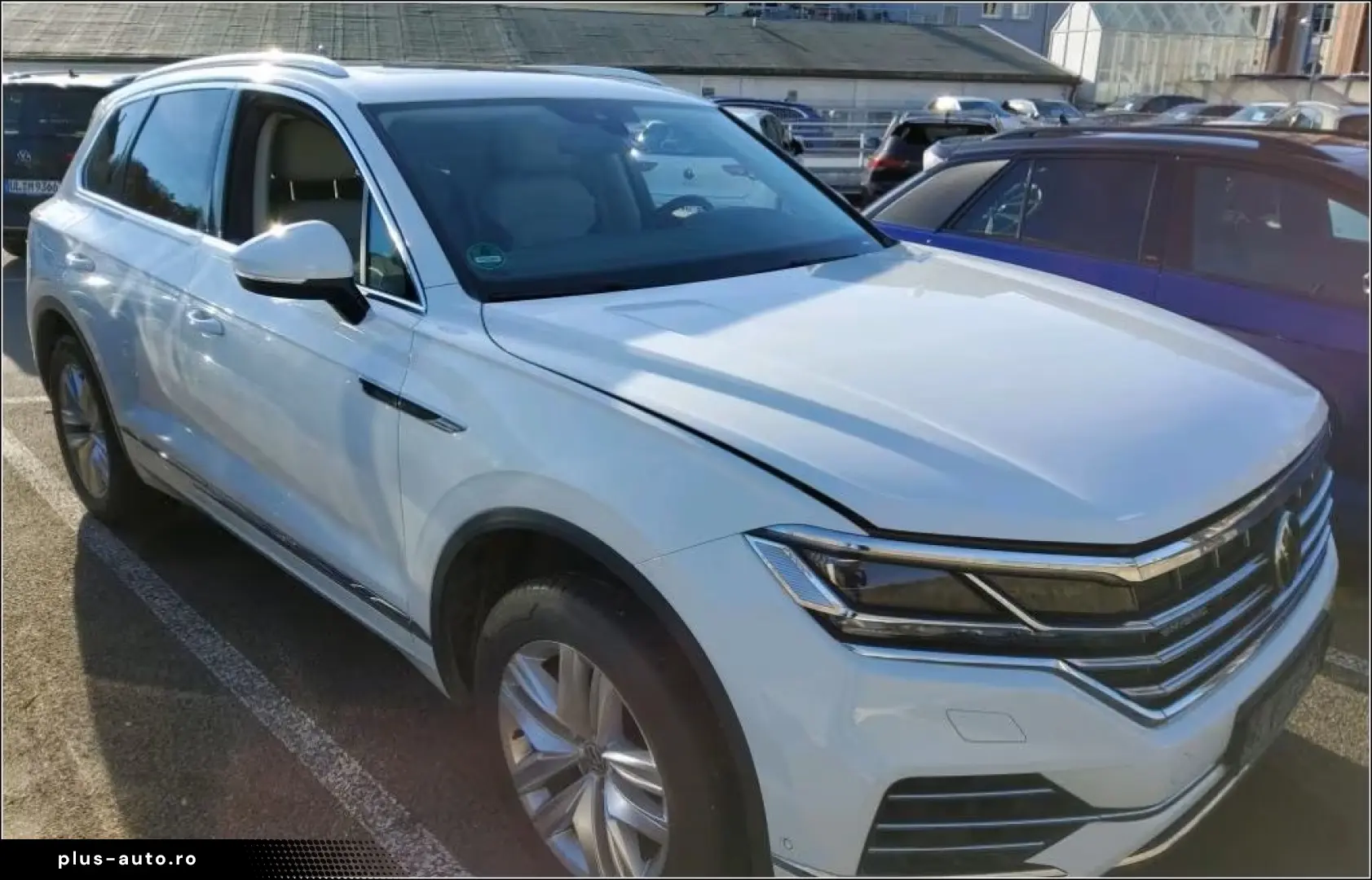 VW Touareg 3.0 V6 e-Hybr Eleg     AZN-Förderung