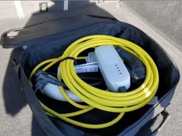 VW Touareg 3.0 V6 e-Hybr Eleg     AZN-Förderung