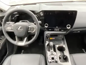 Lexus NX 350h 4X4 Executive Line Interieur-Tech. Pake