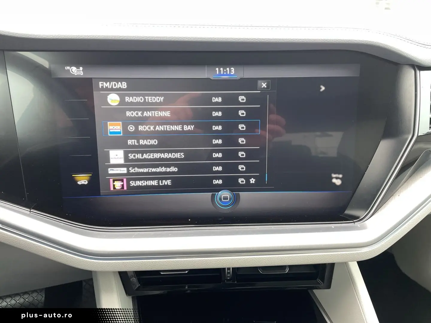 VW Touareg Elegance eHybrid 4M Tiptr AHK Pano Nacht