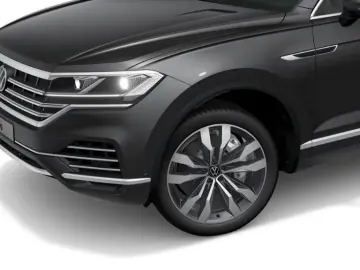 VW Touareg 3.0 V6 TSI eHybrid Atmosphere PANO AIR