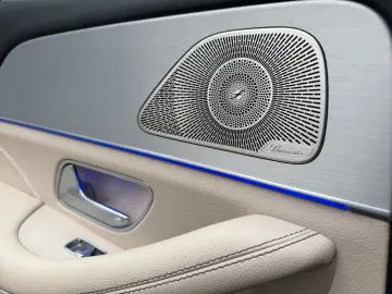 MERCEDES-BENZ GLE 350 de 4Matic AMG Burmester Ambiente 360