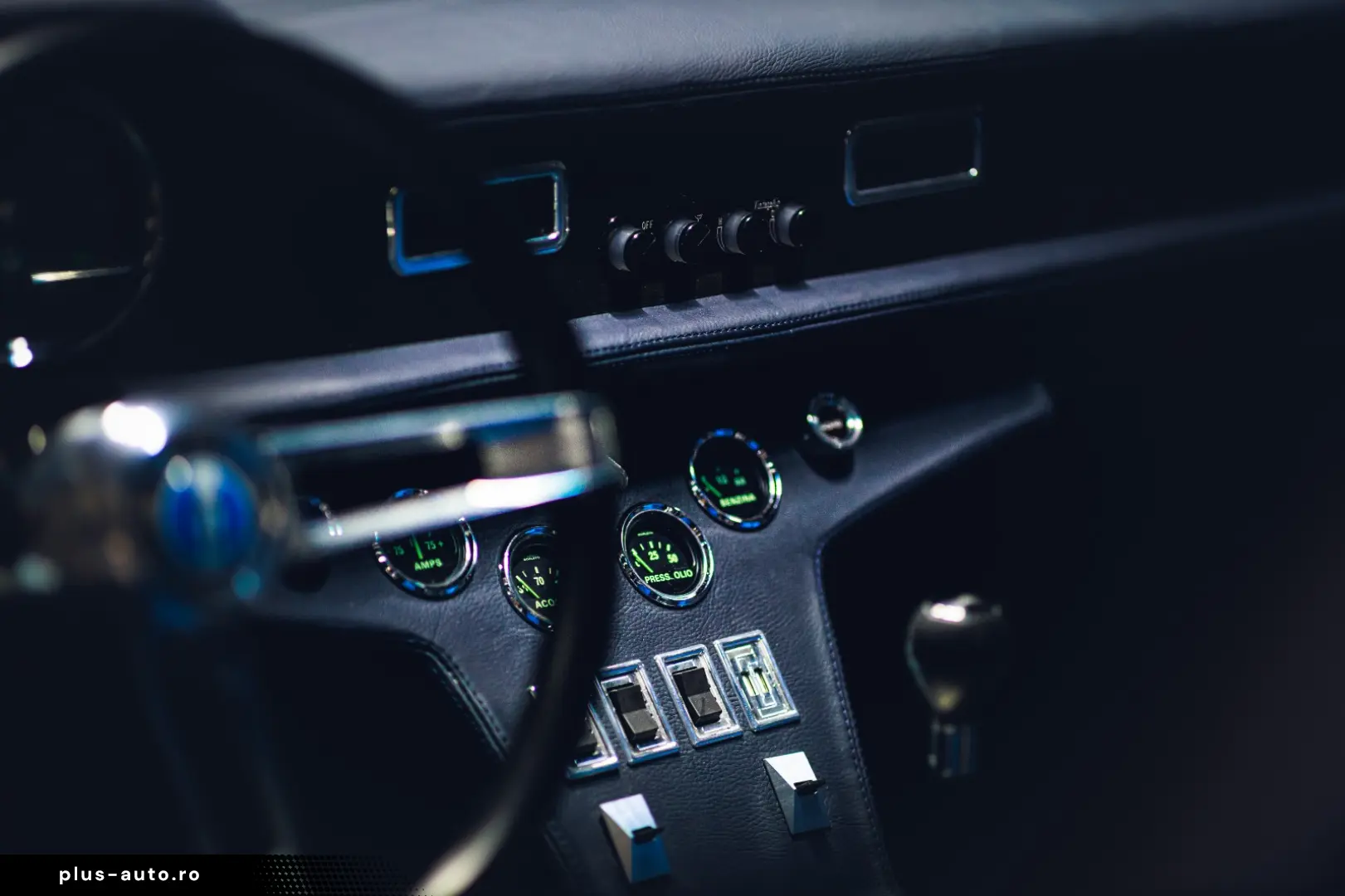 1973 De Tomaso Pantera L