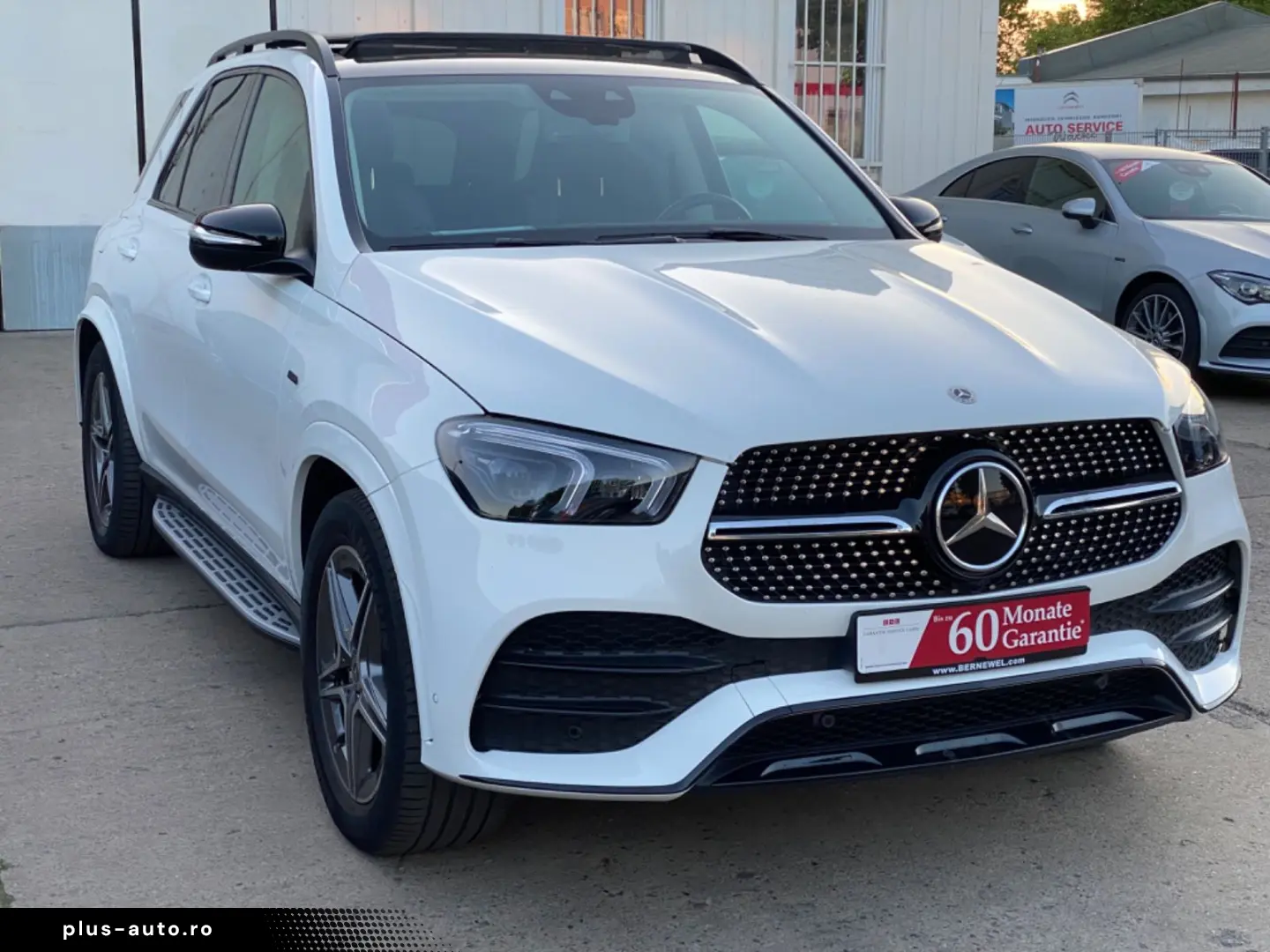 MERCEDES-BENZ GLE350e AMG 4M_Panorama_Distronic_Fahr&hellip;