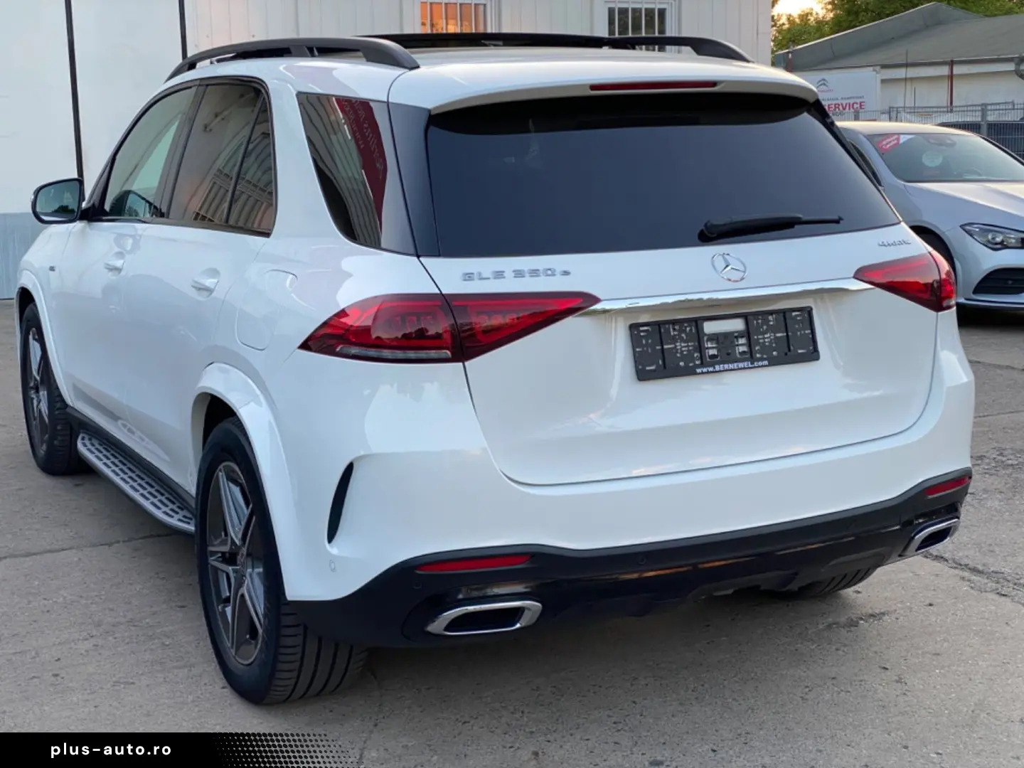 MERCEDES-BENZ GLE350e AMG 4M_Panorama_Distronic_Fahr&hellip;