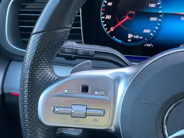 MERCEDES-BENZ GLE350e AMG 4M_Panorama_Distronic_Fahr&hellip;