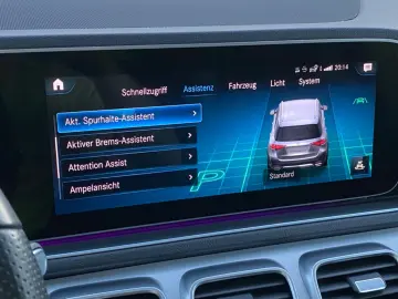 MERCEDES-BENZ GLE350e AMG 4M_Panorama_Distronic_Fahr&hellip;