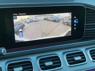 MERCEDES-BENZ GLE350e AMG 4M_Panorama_Distronic_Fahr&hellip;