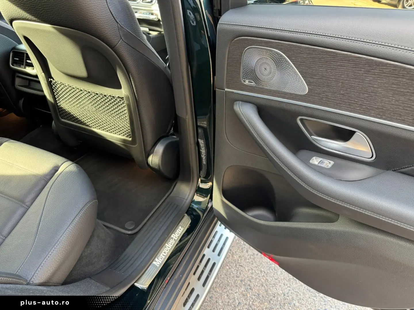 MERCEDES-BENZ GLE 350 de 4Matic AMG Line   Night   Burmester