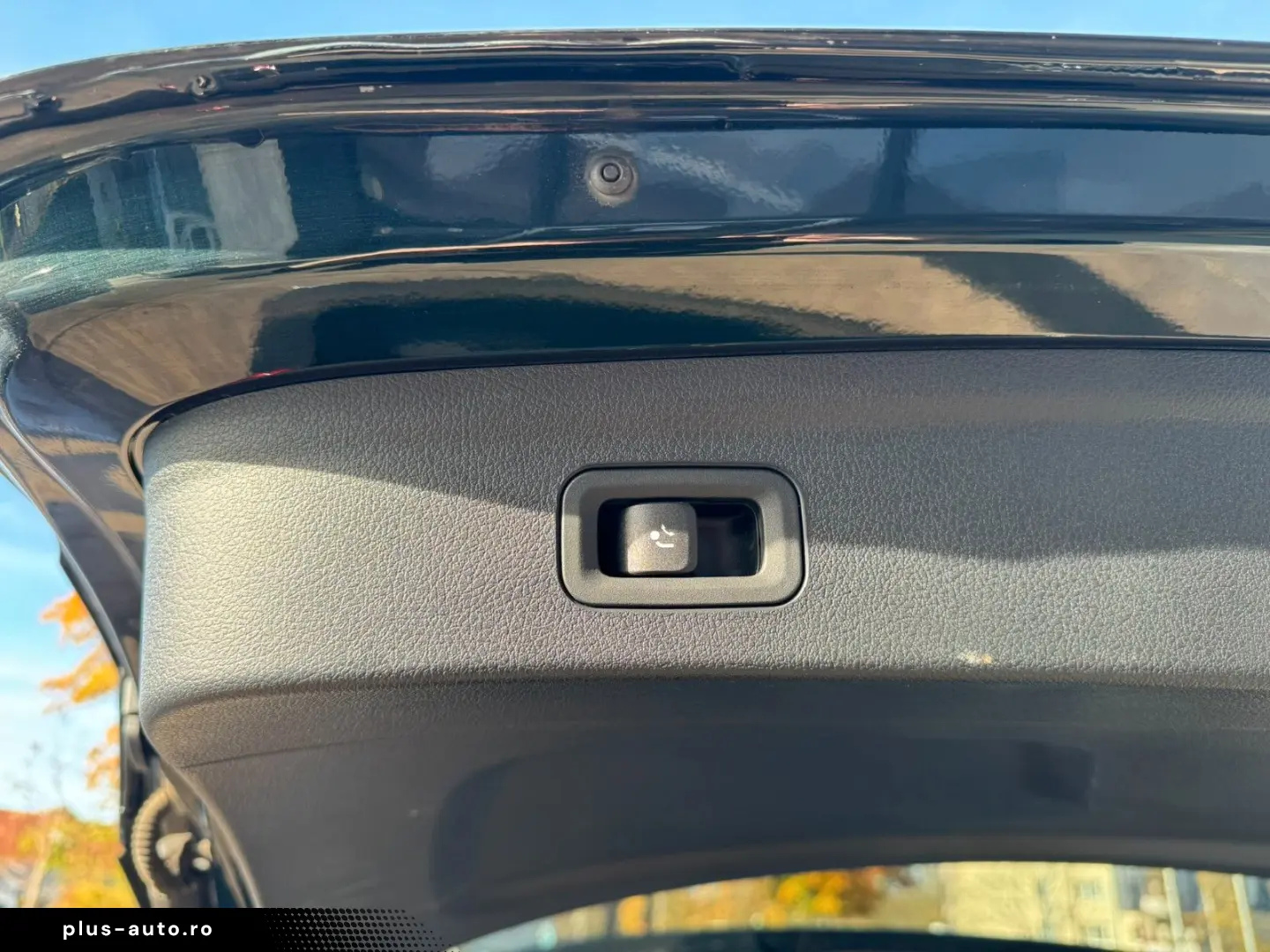 MERCEDES-BENZ GLE 350 de 4Matic AMG Line   Night   Burmester