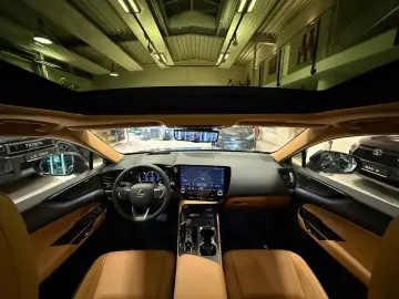 Lexus NX 350h - LUXURY-4 WD-MARK L.