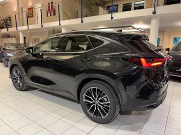 Lexus NX 350h - LUXURY-4 WD-MARK L.