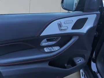 MERCEDES-BENZ  4M   Pano AHK HUD Distro Klappen-AGA