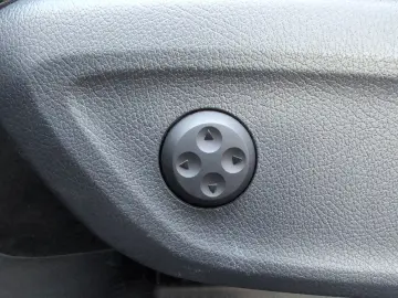 MERCEDES-BENZ  4M   Pano AHK HUD Distro Klappen-AGA