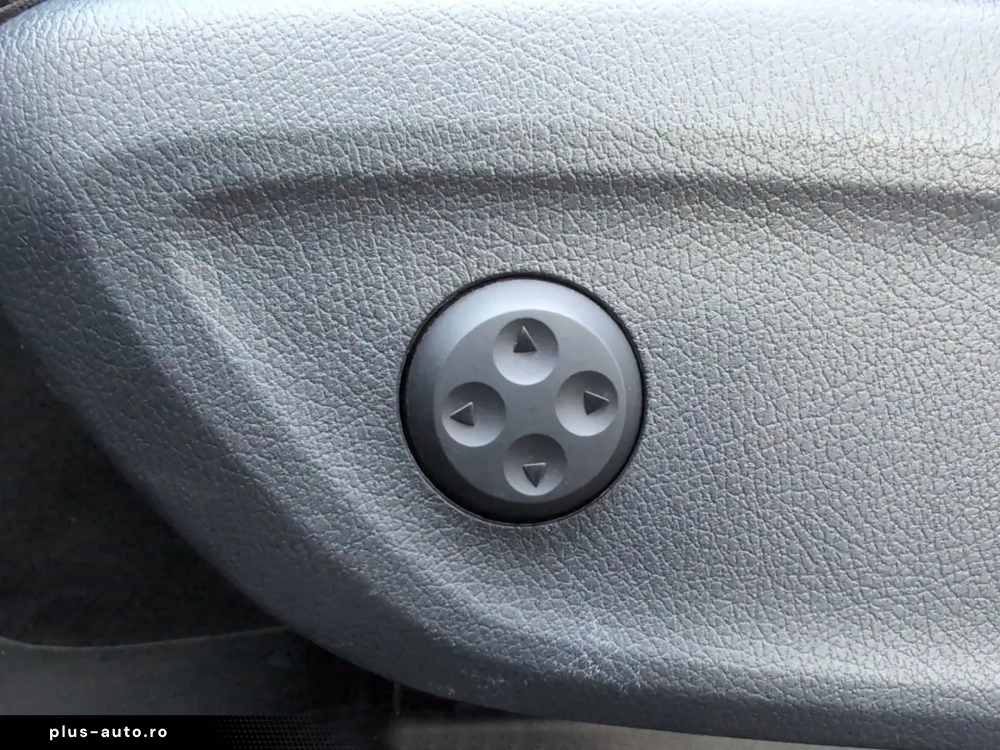 MERCEDES-BENZ  4M   Pano AHK HUD Distro Klappen-AGA