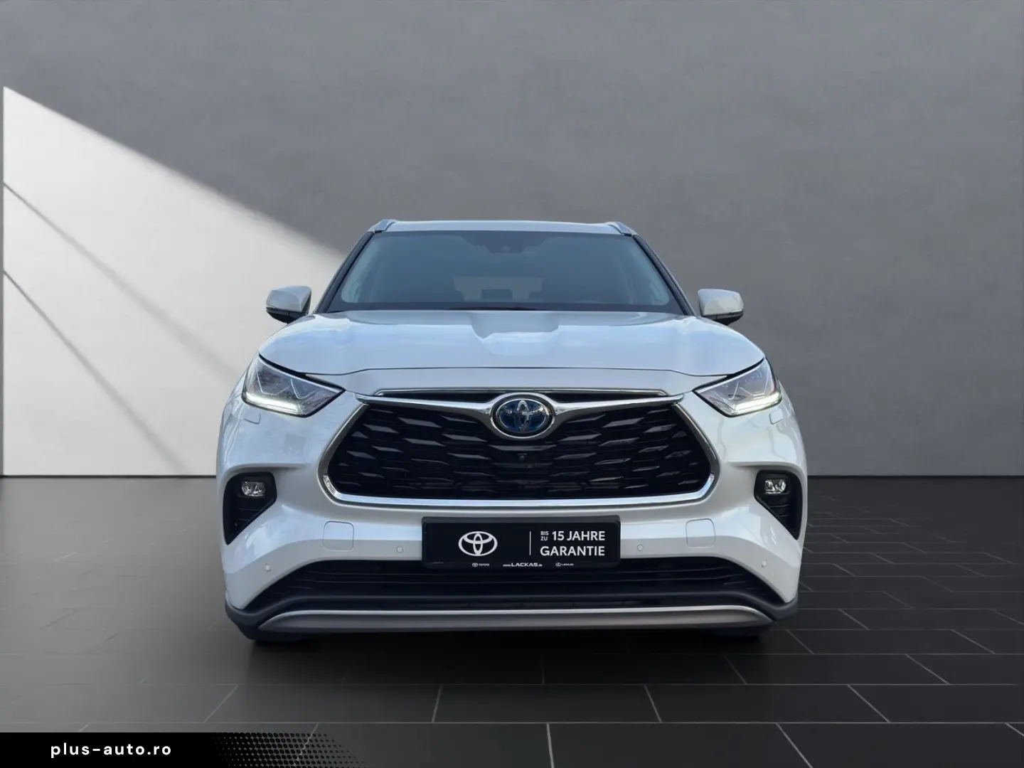 TOYOTA Highlander Hybrid Luxury 7 SITZER AHK LEDER HuD