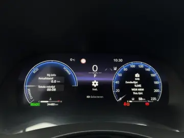 TOYOTA Highlander Hybrid Luxury 7 SITZER LEDER HuD JBL